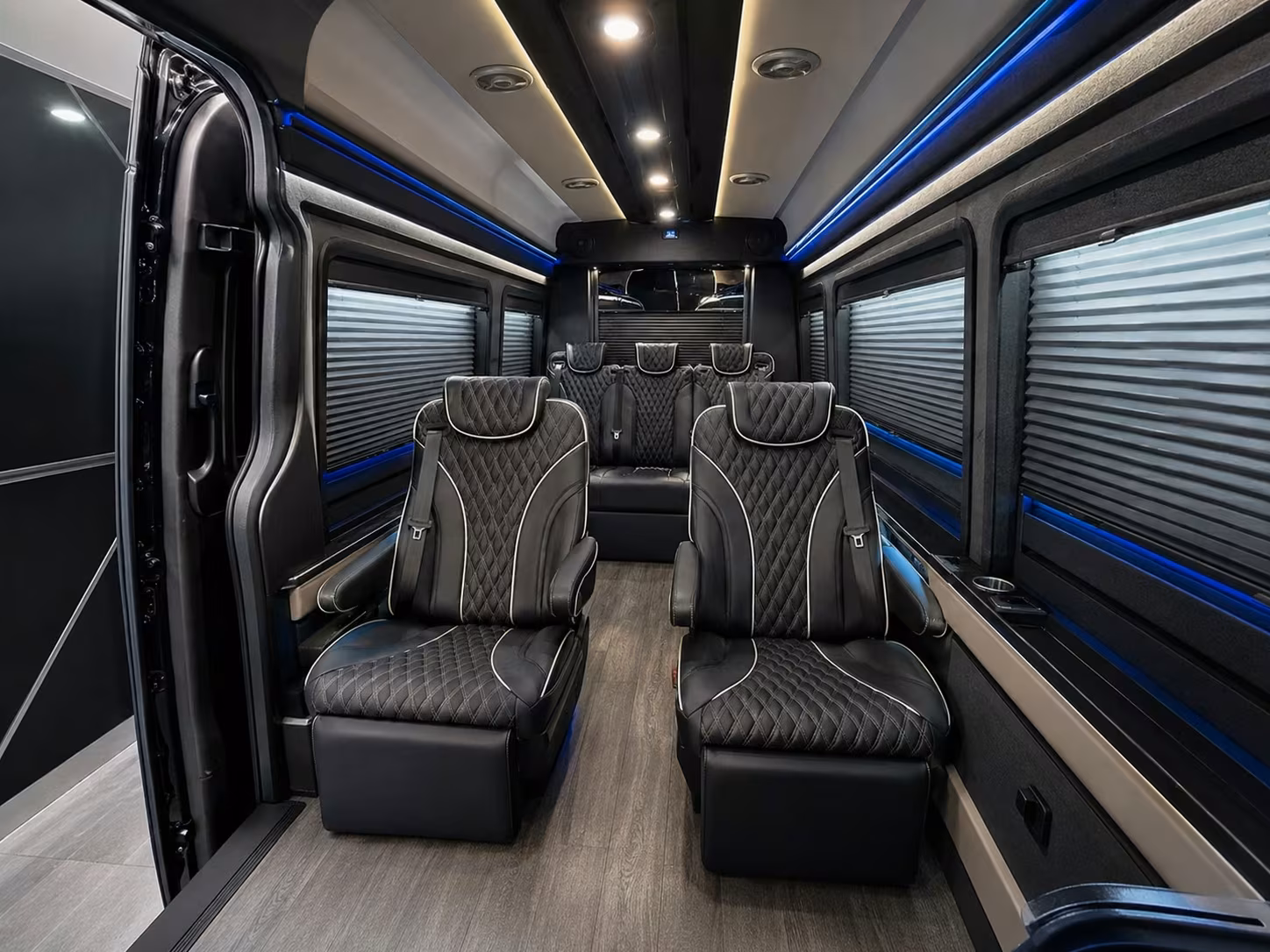 yonkers bus rentals for corporate and wedding airport groups
