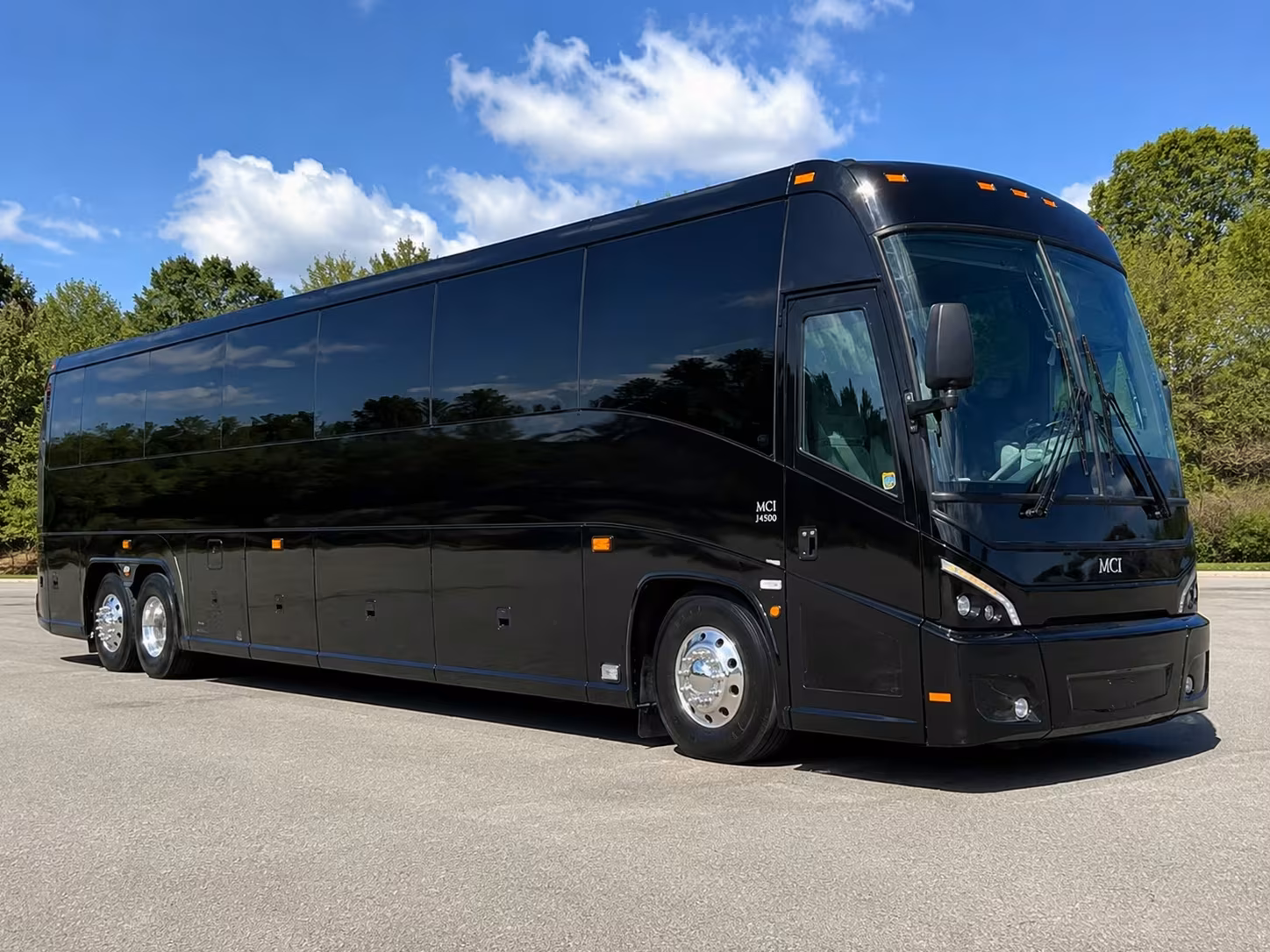 yonkers construction site shuttle buses for project teams